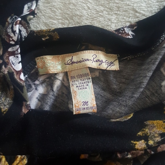 Super soft flowy crop top - Picture 2 of 3